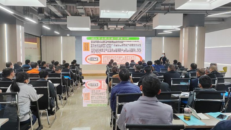小标题：价格背后的价值考量